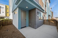 265 Gateway Ct in El Cajon, CA - Foto de edificio - Building Photo