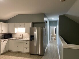 515 Hollis Rd in Hollis Center, ME - Building Photo