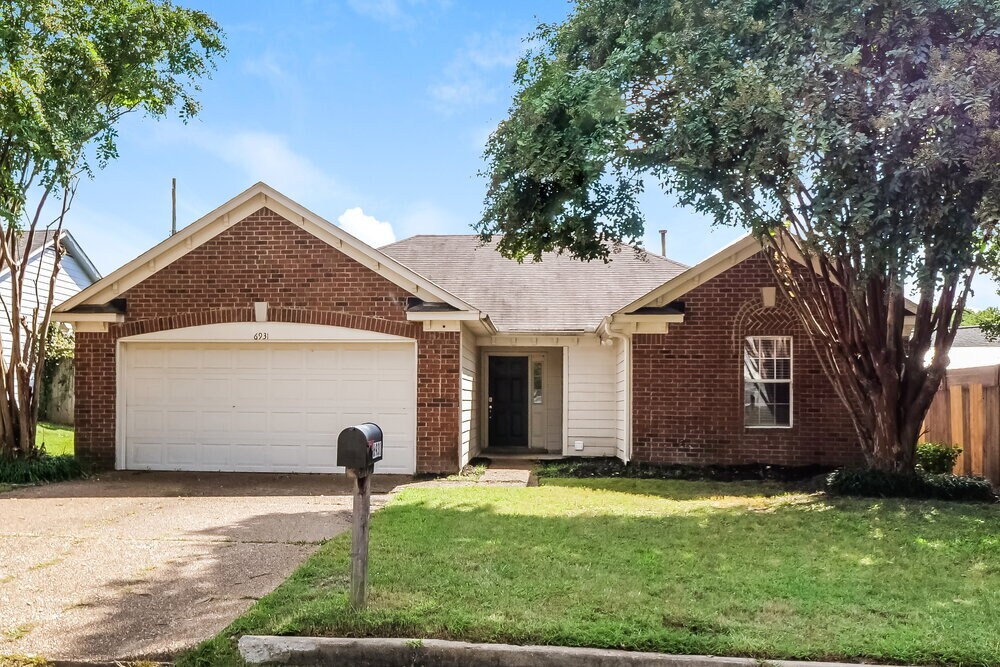 6931 Gallop Dr in Cordova, TN - Foto de edificio