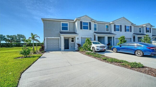17624 Crescent Moon Lp in Lakewood Ranch, FL - Building Photo - Building Photo
