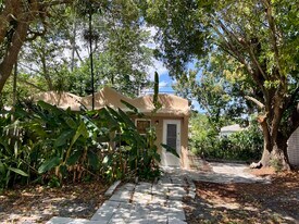 2739 Fillmore St in Hollywood, FL - Building Photo