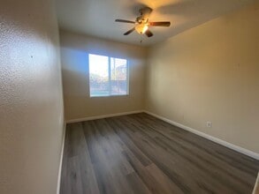 25335 MacKenzie Ct in Moreno Valley, CA - Building Photo - Building Photo