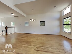 5343 Kiam St in Houston, TX - Building Photo - Building Photo
