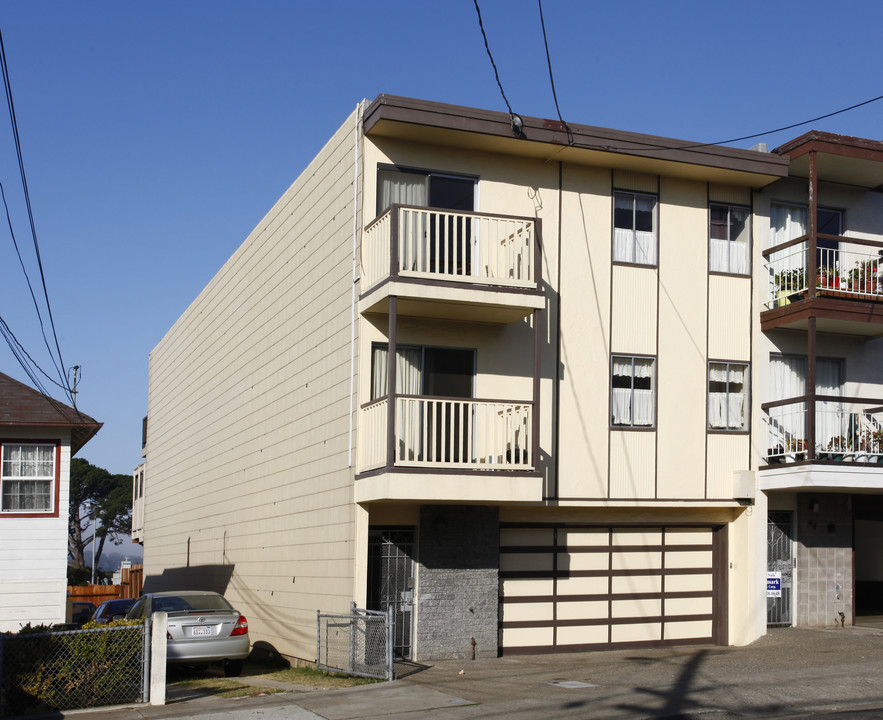 50 1st Ave in Daly City, CA - Foto de edificio