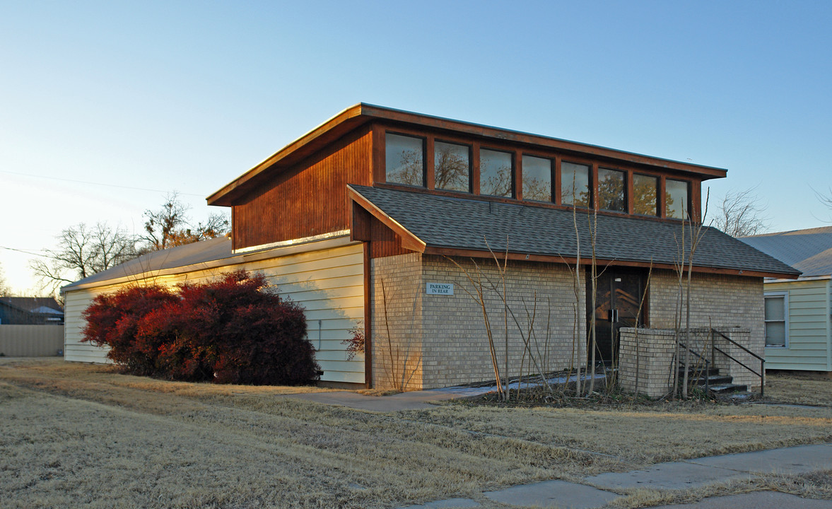 1328 Hickory St in Abilene, TX - Building Photo