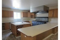 Building Photo - 1369 Faland Way Apartments in Reno, Nevada