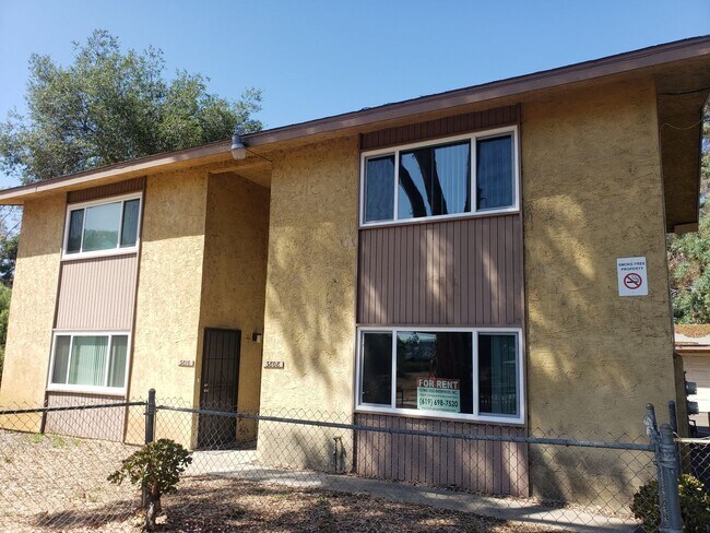 3808 American Ave-Unit -3808 in La Mesa, CA - Building Photo - Building Photo