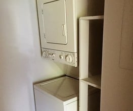 800 Thomas Ct-Unit -10 in Winchester, VA - Foto de edificio - Building Photo