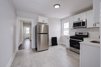 5 Baldwin Ave in Newark, NJ - Building Photo - Building Photo