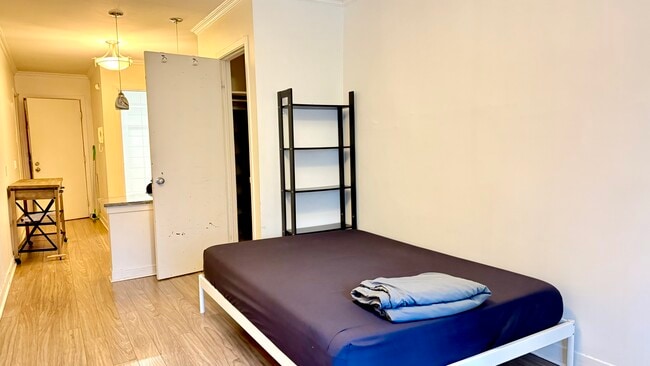 3617 Sainte-Famille Rue in Montréal, QC - Building Photo - Building Photo