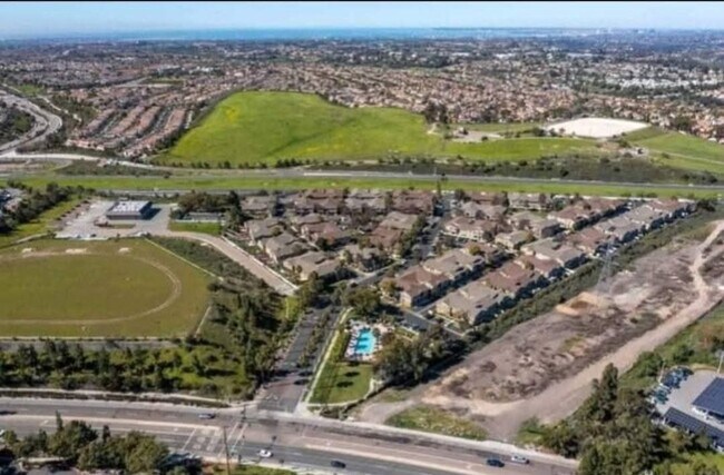 1217 Aruba Cove in Chula Vista, CA - Building Photo - Building Photo