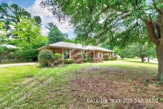 204 32nd E Pl in Tuscaloosa, AL - Building Photo - Building Photo
