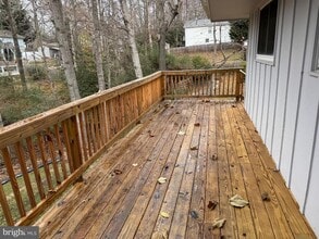 933 Golden W Way in Lusby, MD - Building Photo - Building Photo