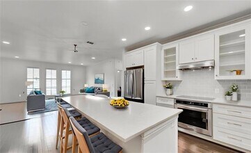 2500 King Arthur Blvd in Lewisville, TX - Building Photo - Building Photo