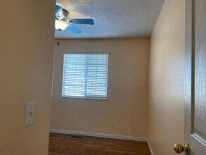 1631 W Turin Dr in Salt Lake City, UT - Building Photo - Building Photo