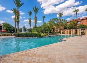 6153 Metrowest Blvd in Orlando, FL - Building Photo - Building Photo