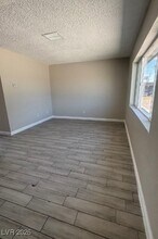 718 W Wilson Ave in Las Vegas, NV - Building Photo - Building Photo