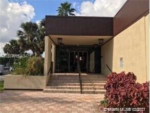 3161 NW 47th Terrace-Unit -402 in Lauderdale Lakes, FL - Building Photo - Building Photo