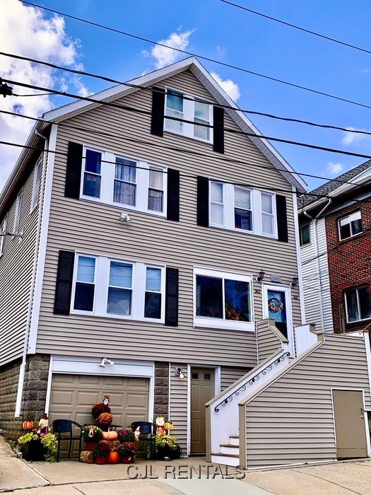 property at 30 Putnam Rd