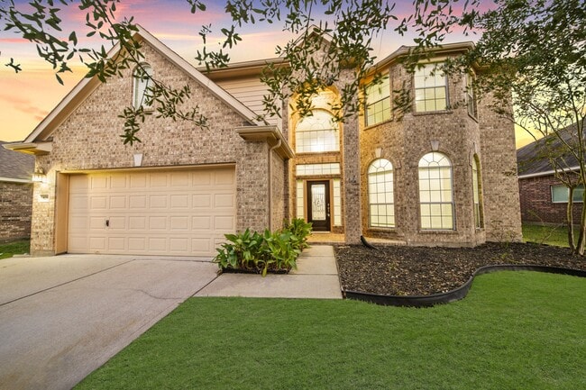 property at 809 Irish Maple St