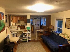 28 Cherry St in Somerville, MA - Foto de edificio - Building Photo