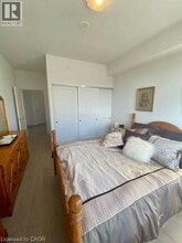 155 Caroline St S in Waterloo, ON - Building Photo - Building Photo