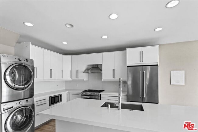 property at 6955 Trolleyway S