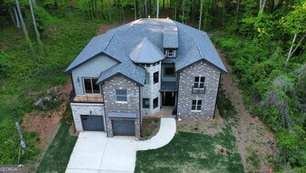 2847 Tee Rd SW in Atlanta, GA - Building Photo