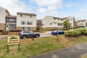 Prairie Meadows in Eden Prairie, MN - Foto de edificio - Building Photo