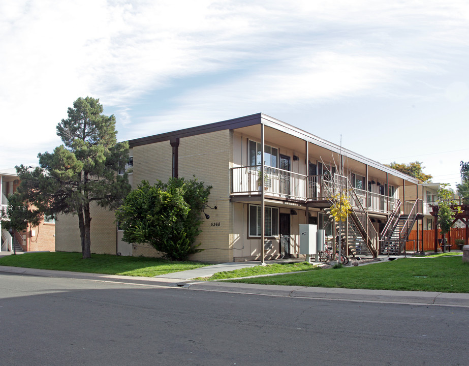 5368-5388 S Fox St in Littleton, CO - Foto de edificio