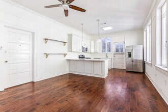3208 Palmyra St, Unit B in New Orleans, LA - Building Photo - Building Photo