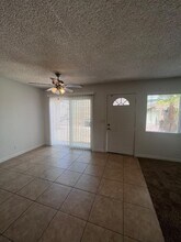 5218 Greene Ln in Las Vegas, NV - Building Photo - Building Photo