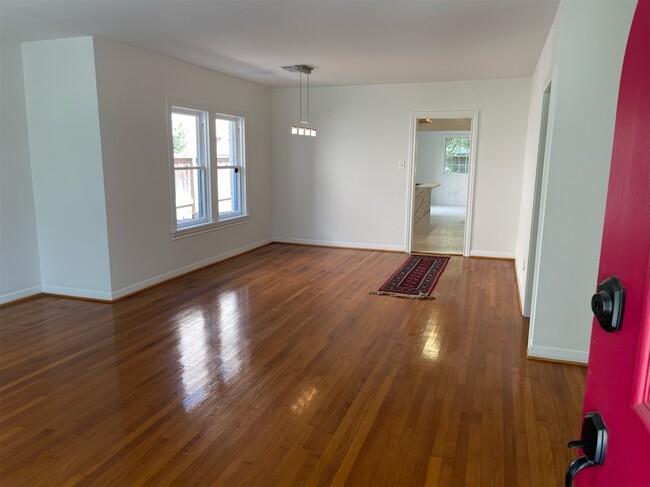 3720 Jardin St in Houston, TX - Building Photo - Building Photo