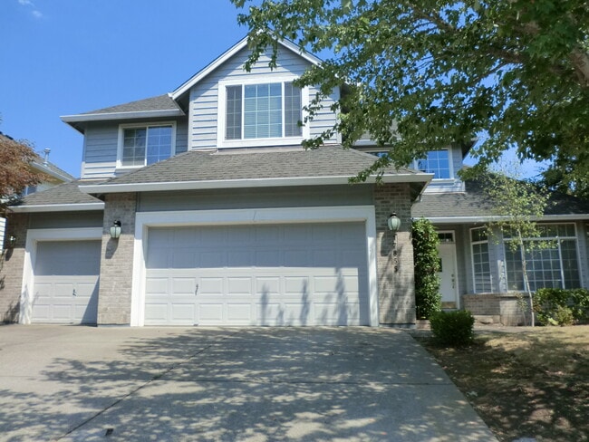 property at 17855 SW Mandel Ln