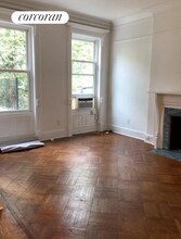 19 E 93rd St in New York, NY - Building Photo - Building Photo