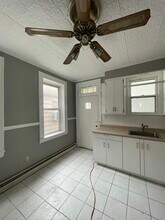 72 New York Ave, Unit 2 in Newark, NJ - Building Photo - Building Photo