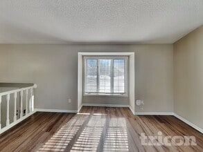 8906 St Croix Rd, Unit 606 in Woodbury, MN - Building Photo - Building Photo