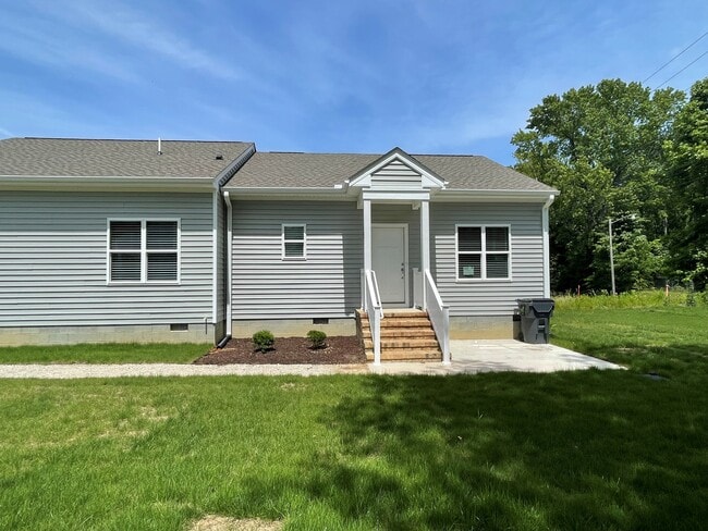 104 Magruder Ave in Williamsburg, VA - Building Photo - Building Photo