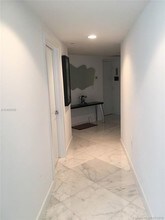 55 SE 6th St-Unit -2101 in Miami, FL - Building Photo - Building Photo