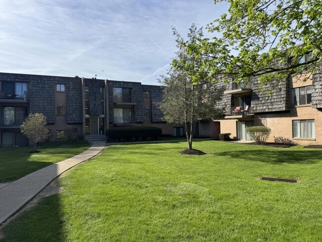 property at 1632 Forest Green Dr