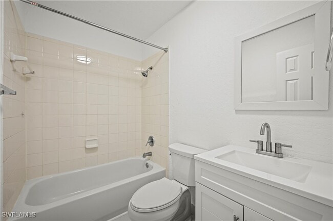 property at 4607 Bayshore Dr