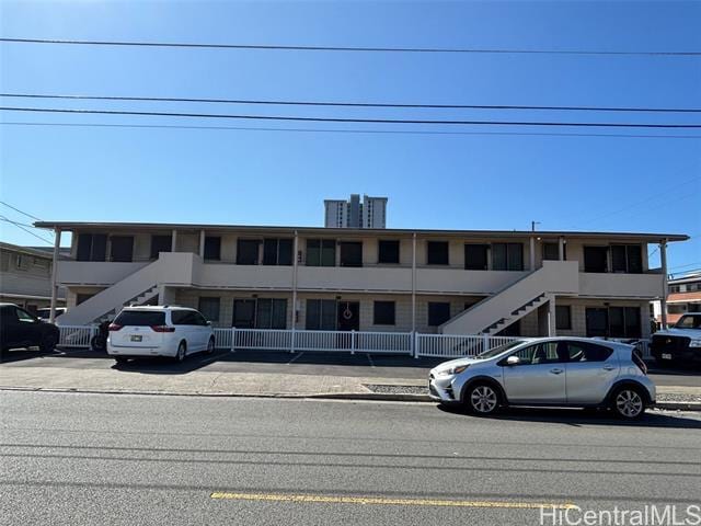 property at 2105 Algaroba St