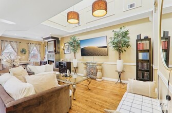 708 N Rockwell St, Unit Penthouse in Chicago, IL - Building Photo - Building Photo