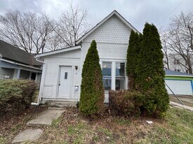 417 S Council St in Muncie, IN - Building Photo