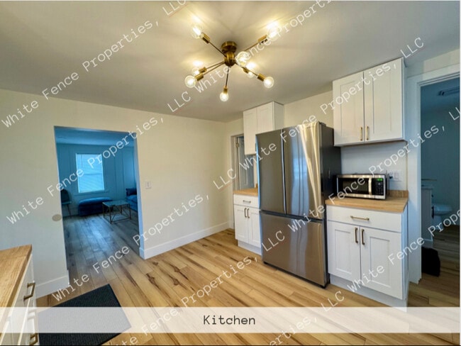 247 Strong Ave in Muskegon, MI - Building Photo - Building Photo