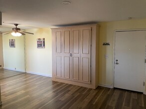 12123 W Bell Rd in Surprise, AZ - Building Photo - Building Photo