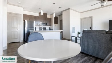 12500 Shadowglen Trce, Unit 8307 in Manor, TX - Building Photo - Building Photo