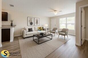 57 Juniper Pass, Unit 4 in Ocala, FL - Building Photo