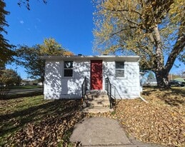 1223 W 2nd St in Boone, IA - Building Photo