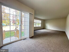 377 Minck Ave in Berlin Township, NJ - Building Photo - Building Photo